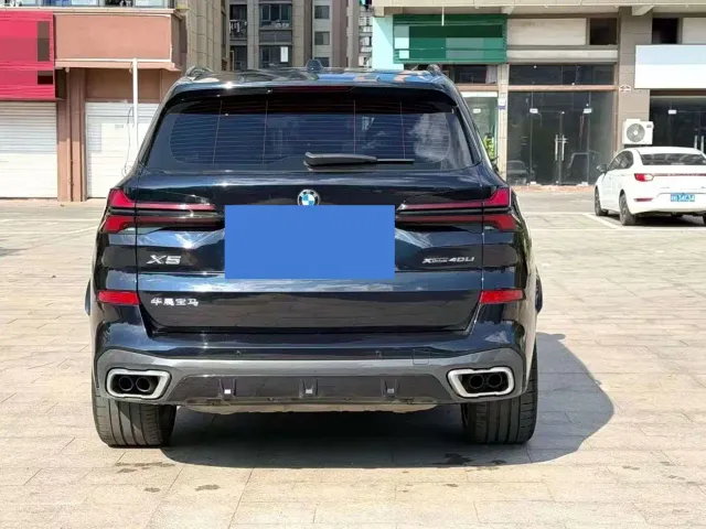 BMW X5 — Фото автомобиля 8