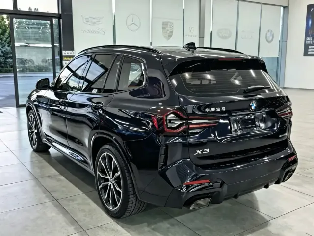 BMW BMW X3 2022 xDrive30i Leading M Night Package — Фото автомобиля 6