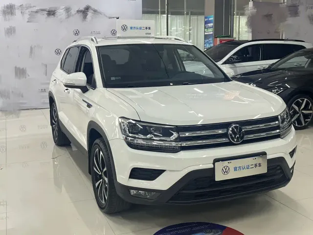 Volkswagen Tharu — Фото автомобиля 3