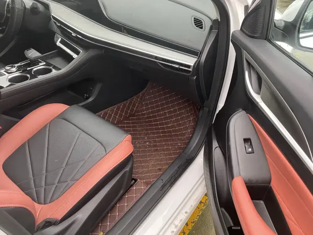 Changan Eado — Фото автомобиля 17