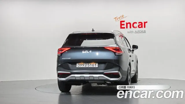 Kia Sportage Sportage 5-е поколение Дизель 2.0 2WD — Фото автомобиля 4