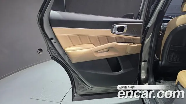Kia Sorento — Фото автомобиля 14