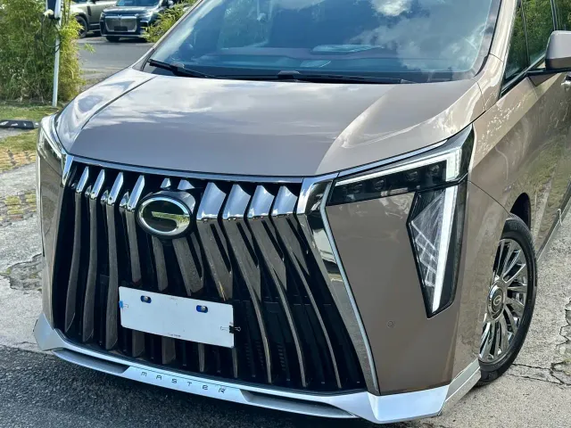 GAC Trumpchi M8 — Фото автомобиля 4