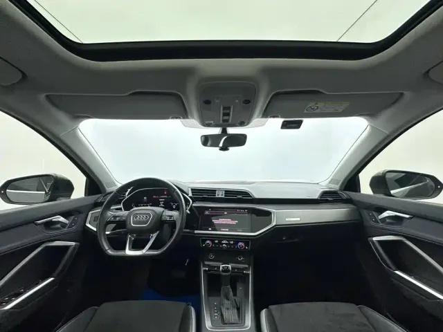Audi Q3 — Фото автомобиля 10