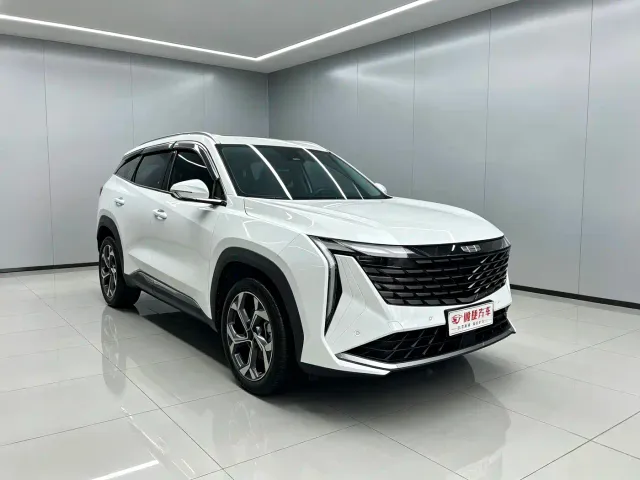 Geely Boyue L — Фото автомобиля 3