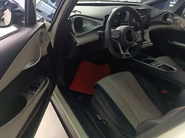 BYD Dolphin — Фото автомобиля 14