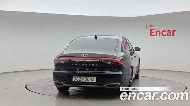 Hyundai Grandeur (New) Hybrid — Фото автомобиля 4