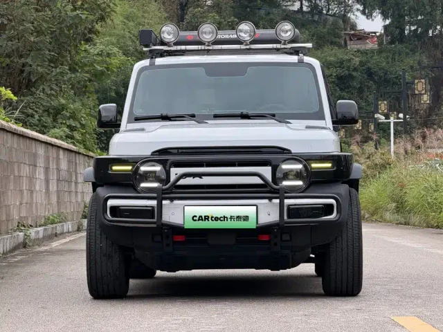 iCAR V23 — Фото автомобиля 2