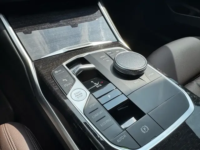 BMW BMW 3 Series 2023 325Li M Sport Package — Фото автомобиля 14