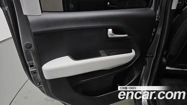 Kia RAY Новый Kia Ray Signature — Фото автомобиля 25