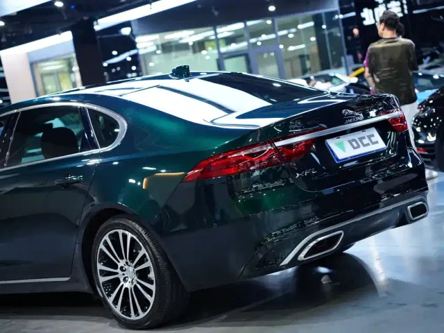 Jaguar XFL — Фото автомобиля 27