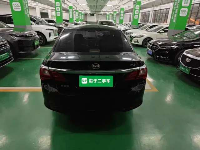 BYD F3 — Фото автомобиля 3