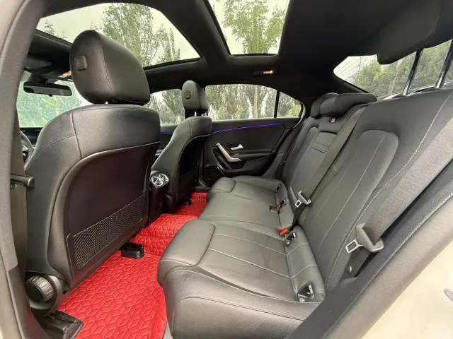 Mercedes-Benz A-Class — Фото автомобиля 5