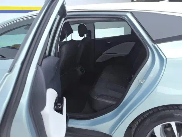 Buick Velite 6 — Фото автомобиля 11