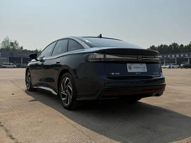 Volkswagen ID.7 Vizzion — Фото автомобиля 7
