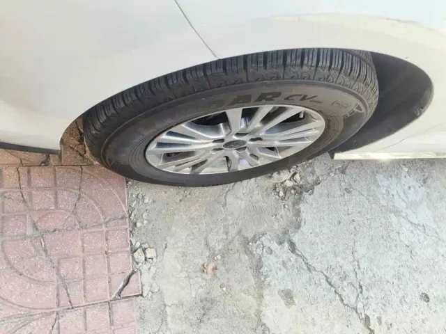 Toyota Sienna — Фото автомобиля 7