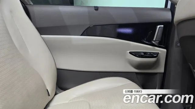 Kia Canival Carnival 4 поколение Бензин 9 мест Signature — Фото автомобиля 24