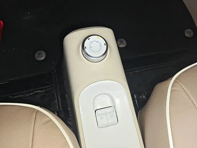 Wuling Hongguang Mini EV — Фото автомобиля 13