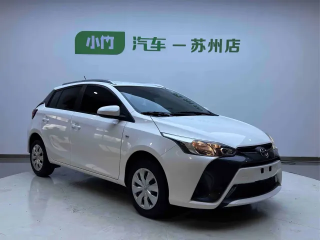 Toyota YARiS L Zhi Xuan 2022 1.5L CVT Leading PLUS Edition — Фото автомобиля 3