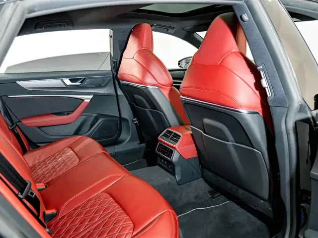 Audi A7L — Фото автомобиля 22