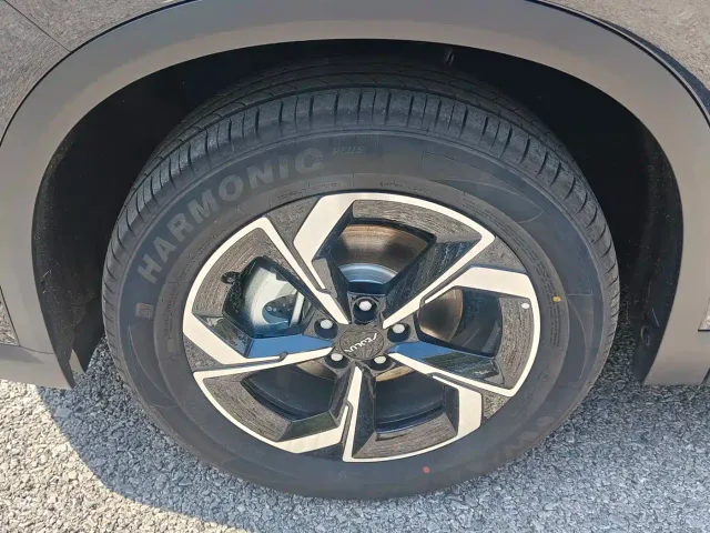 Dongfeng Fengshen L7 — Фото автомобиля 8