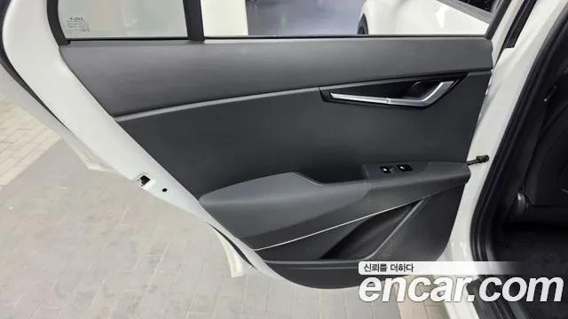 Kia Niro The All New Niro — Фото автомобиля 14