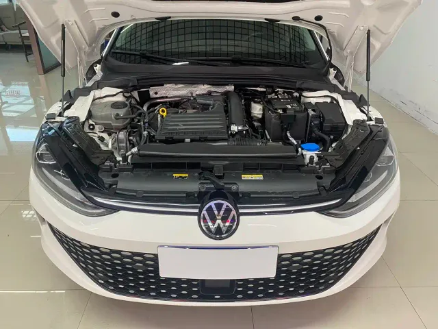 Volkswagen Lamando — Фото автомобиля 18