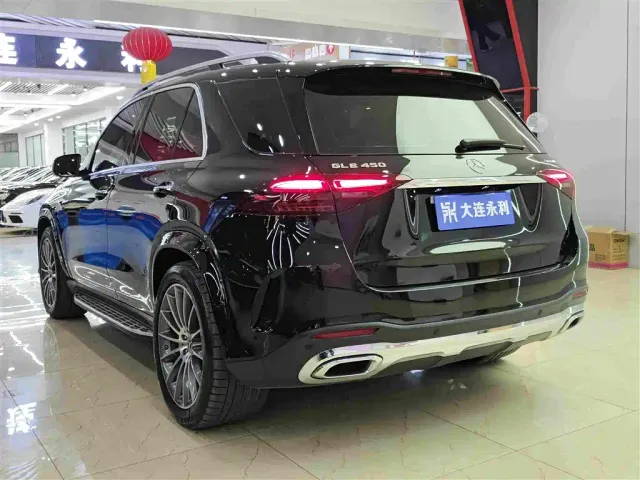 Mercedes-Benz GLE-Class — Фото автомобиля 16