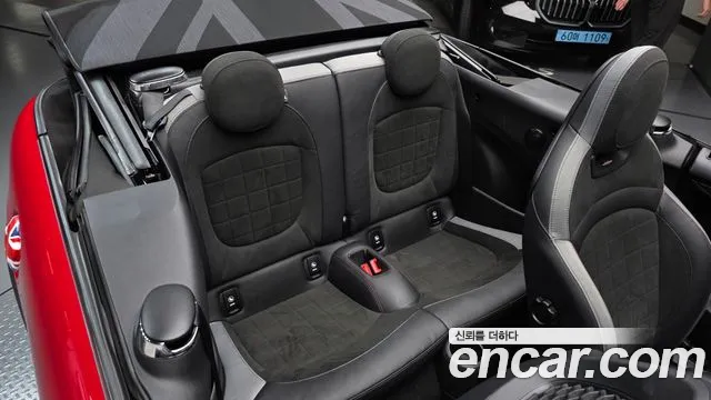 MINI Cooper Convertible — Фото автомобиля 18
