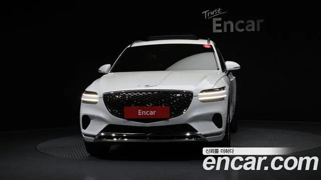 Genesis GV70 2.5T Бензин AWD — Фото автомобиля 3