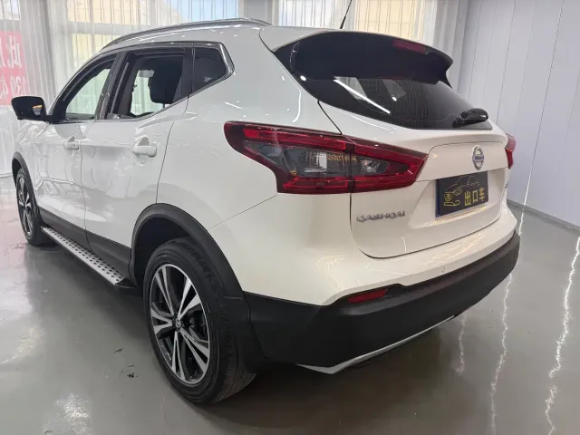 Nissan Qashqai — Фото автомобиля 4
