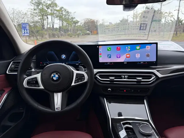 BMW 3 Series — Фото автомобиля 11