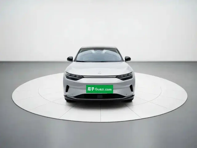 Leapmotor C11 — Фото автомобиля 2
