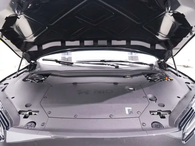 Nio ET5 Touring — Фото автомобиля 16