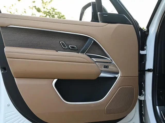 Land Rover Range Rover — Фото автомобиля 6
