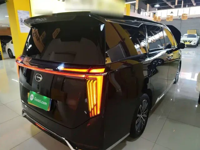 GAC Trumpchi M8 — Фото автомобиля 5