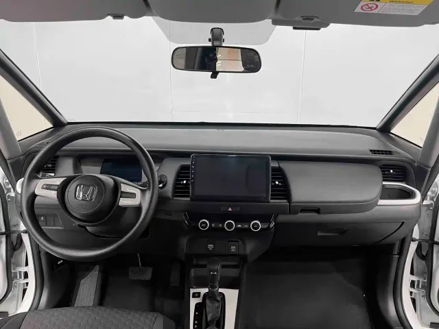 Honda Fit — Фото автомобиля 12
