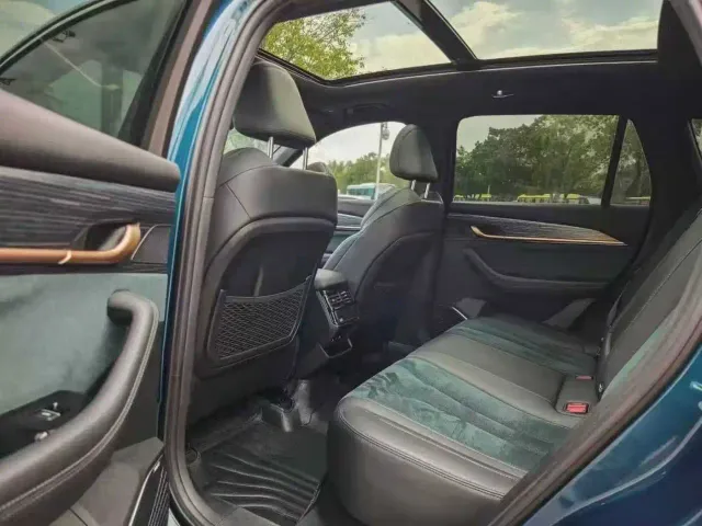 Geely Xingyue L — Фото автомобиля 6
