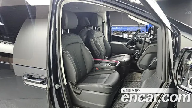Hyundai Staria — Фото автомобиля 16