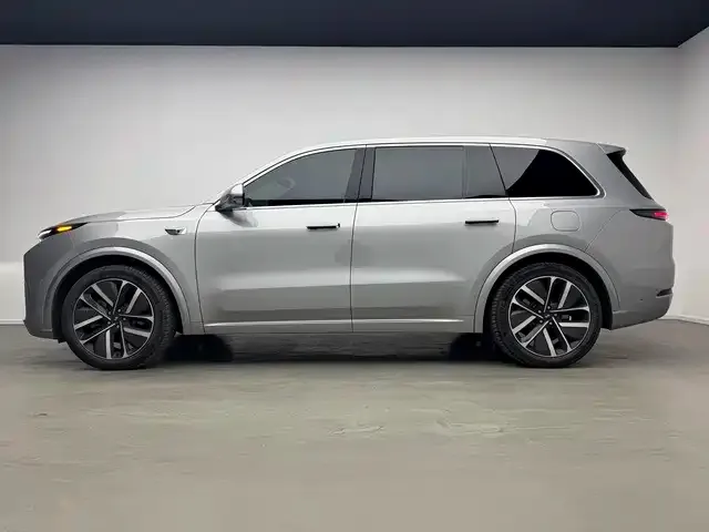 Li Auto L9 — Фото автомобиля 3