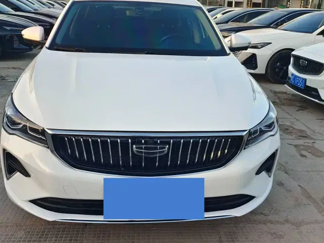 Geely Emgrand — Фото автомобиля 2