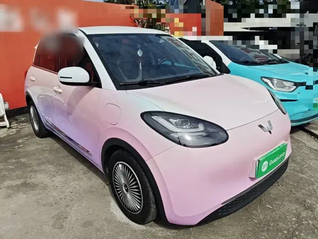 Wuling Bingo — Фото автомобиля 3