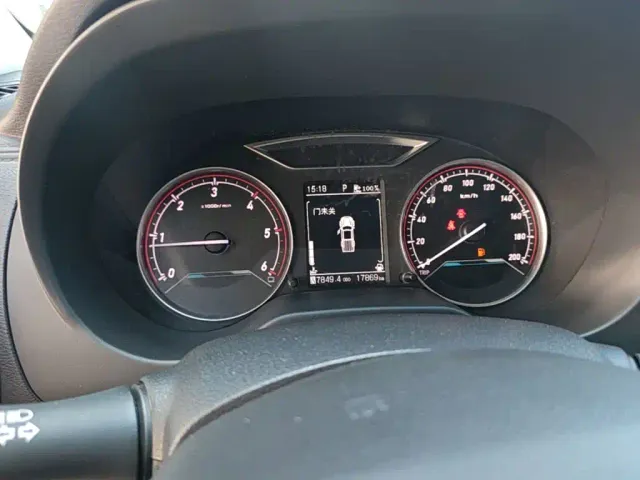 Dongfeng Rich 6 Pro — Фото автомобиля 11