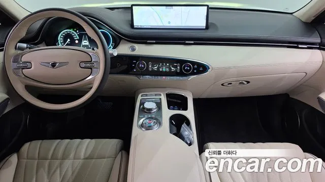 Genesis GV70 — Фото автомобиля 10