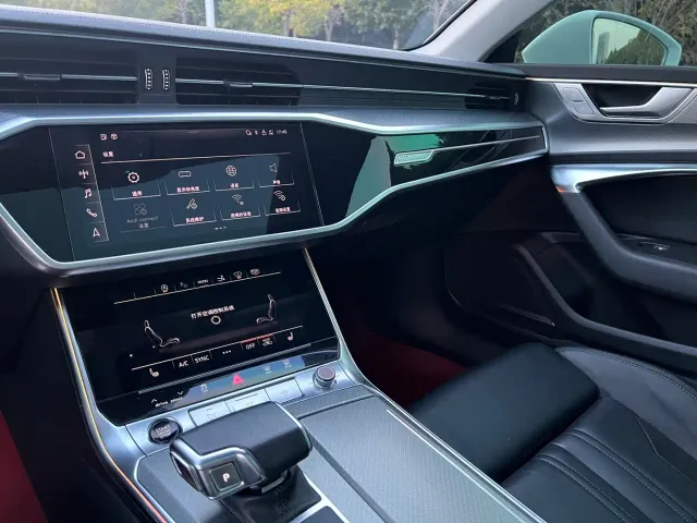Audi A7 — Фото автомобиля 15