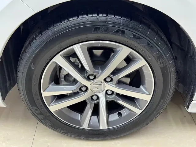 Honda Civic — Фото автомобиля 24