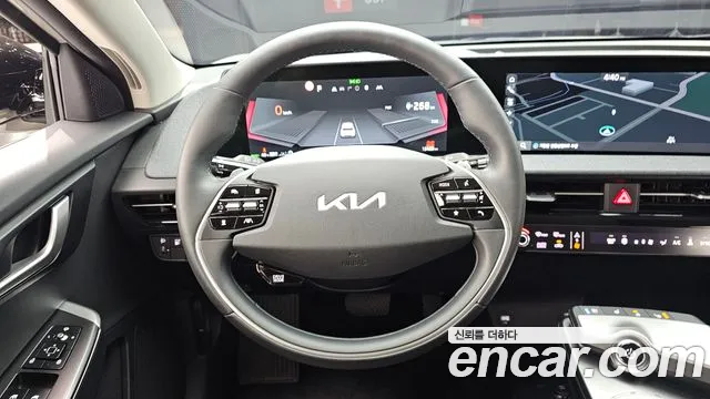 Kia EV6 — Фото автомобиля 12