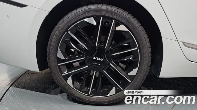 Kia K8 Signature — Фото автомобиля 16