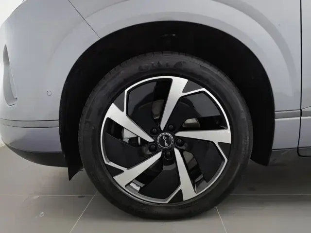 BYD Sealion 06 — Фото автомобиля 17