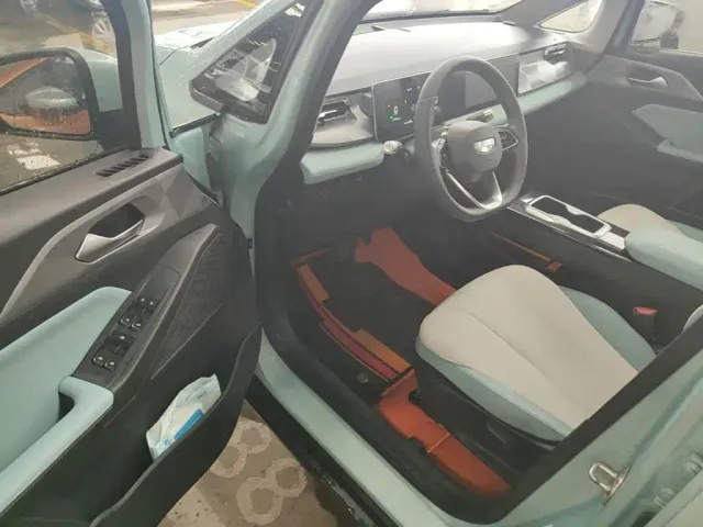 Geely Geometry E Firefly — Фото автомобиля 15